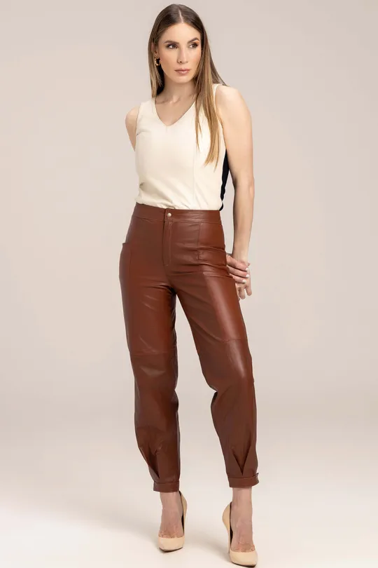 Calça de Couro Pelica Pinhão