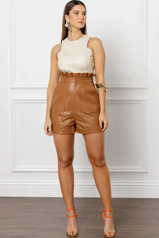 Short Clochard em Couro Pelica Havana Short Clochard em Couro Pelica Havana