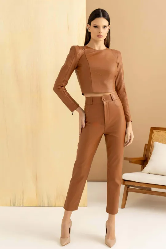 Blusa em Couro Pelica Havana