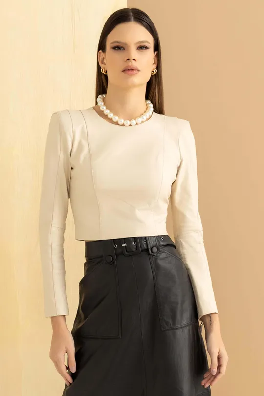 Blusa em Couro Pelica Off White