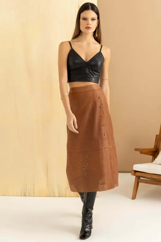 Saia Midi Perfurada em Couro Pelica Havana