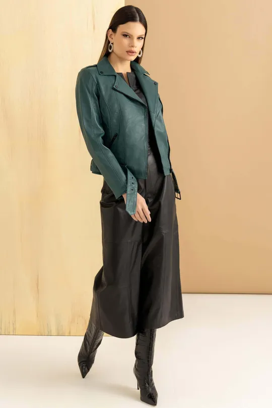 Jaqueta em Couro Pelica Azul