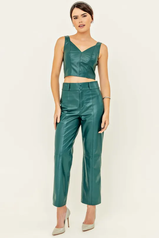 Calça Cris em Couro Pelica Cor Verde Calça Cris em Couro Pelica Cor Verde