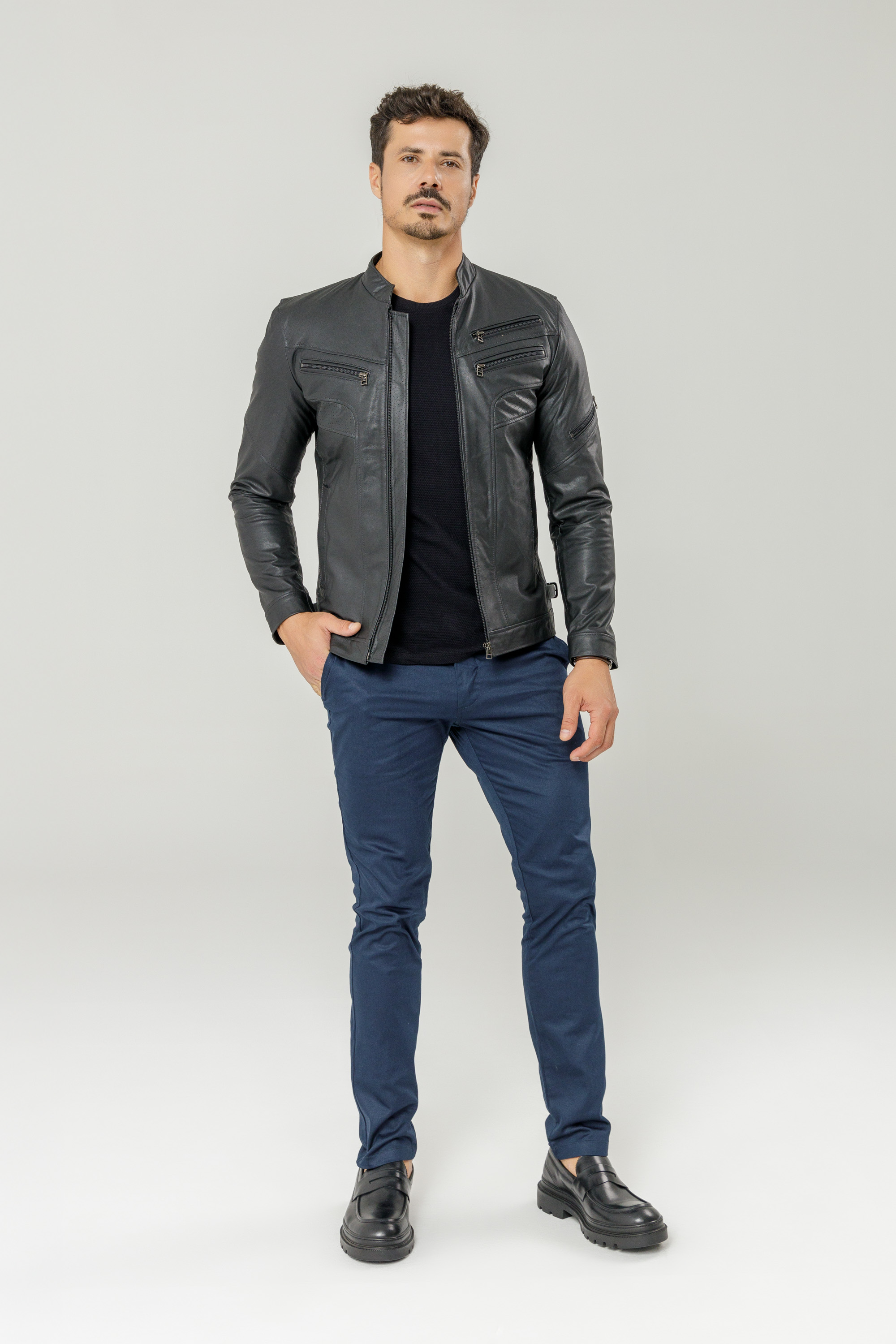 Javali Couros | Jaqueta de Couro Slim Preta