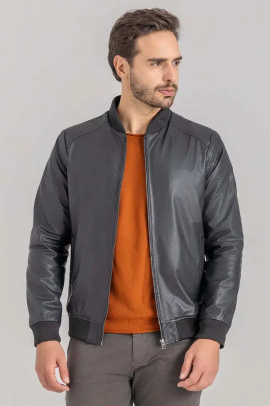 Jaqueta Dom de Couro Preta
