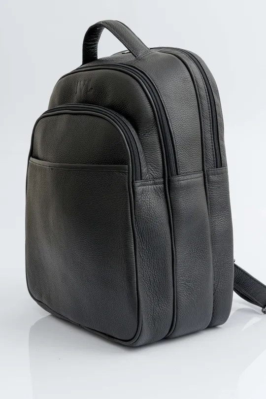 Mochila de Couro Preta Mochila de Couro Preta