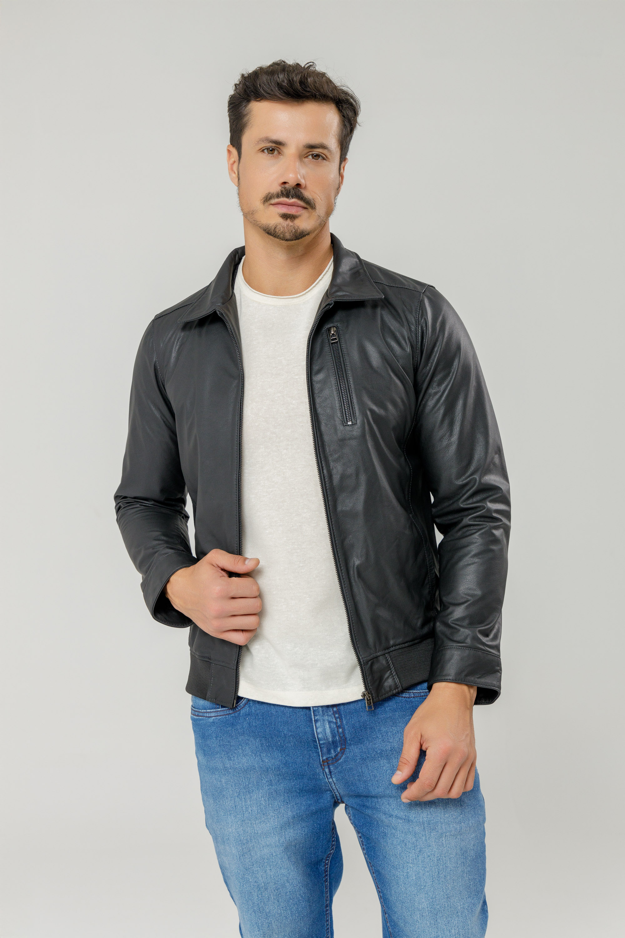 609-vest-preto-3-2003105125.jpg