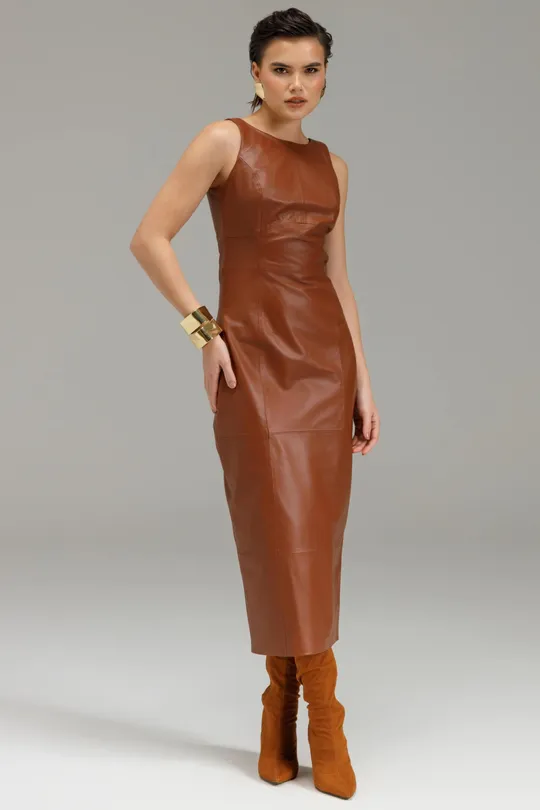 Vestido Aline de Couro Pelica Avelã