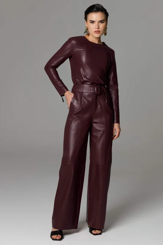 Calça Joane  de Couro Pelica Burgundy