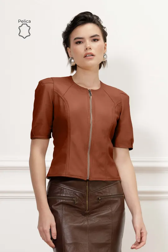 Blusa Irene de Couro Pelica Pinhão