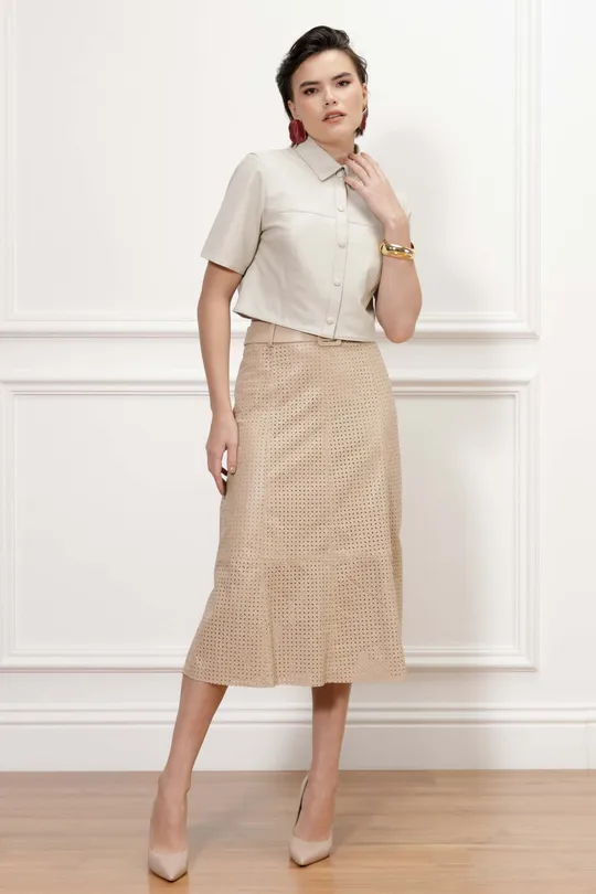 Camisa Cropped Manon de Couro Pelica Gelo