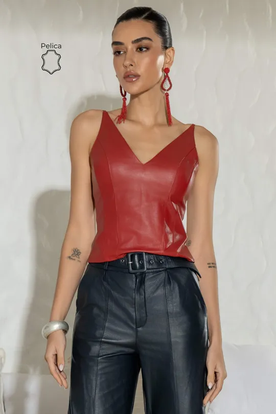 Regata Tati em Couro Pelica Vermelho