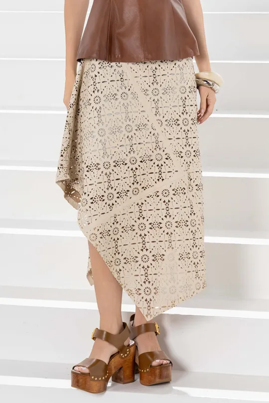 Saia Assimétrica Laiser Lou Pelica Off White