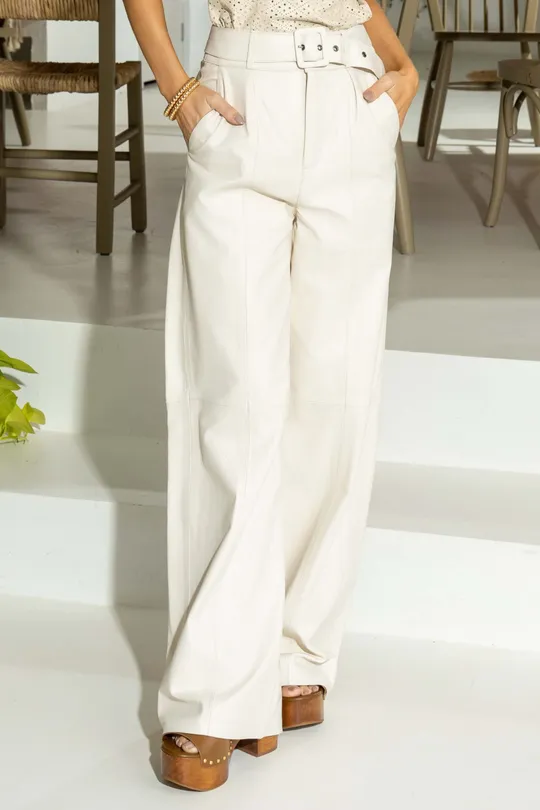 Calça Joane de Couro Pelica Off White
