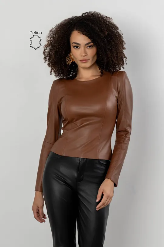 Blusa Ari de Couro Pelica Chocolate