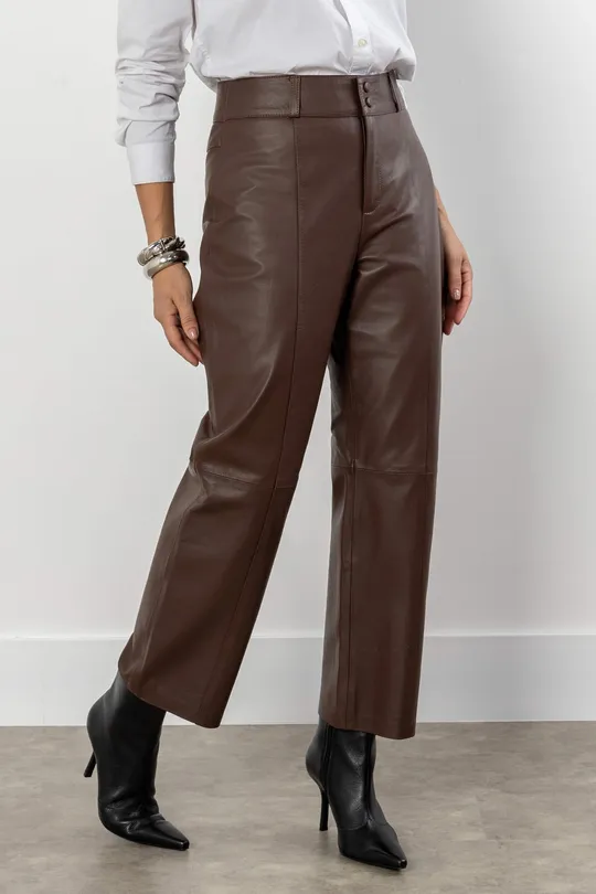 Calça Cris em Couro Pelica Chocolate