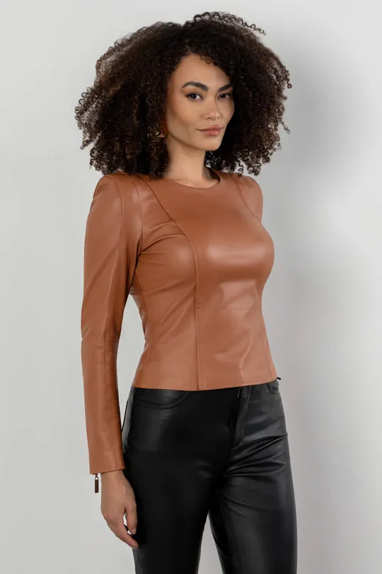Blusa Ari de Couro Pelica Caramelo