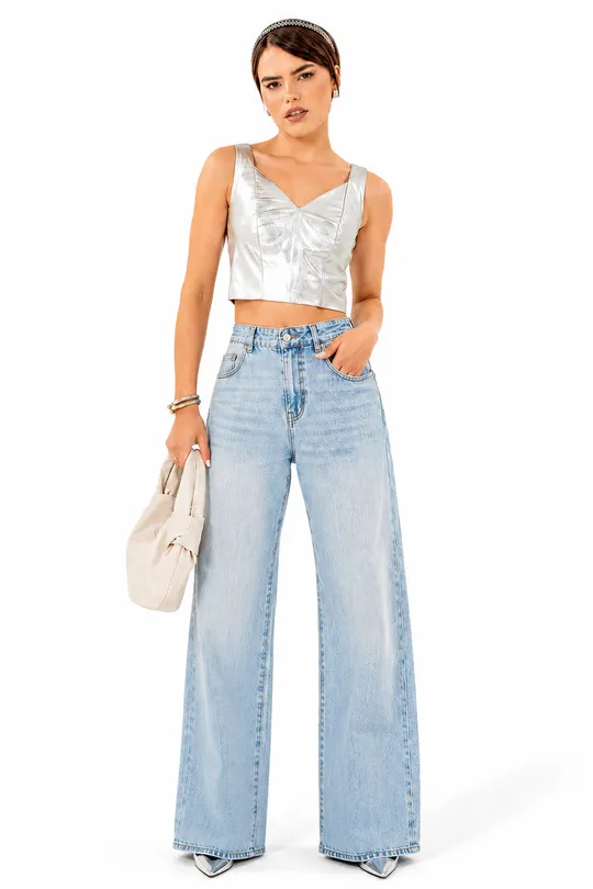 Cropped Paula em Couro Pelica Cor Prata Cropped Paula em Couro Pelica Cor Prata