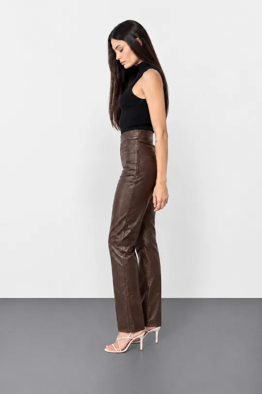 Calça Noa - Pelica Chocolate Calça Noa - Pelica Chocolate